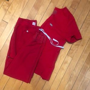 Figs scrubs red set